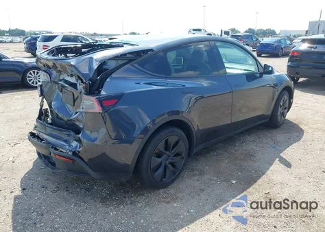 2025 Tesla Model Y Long Range Dual Motor All-Wheel Drive из США, поврежденный, VIN 7SAYGDED5SF321430